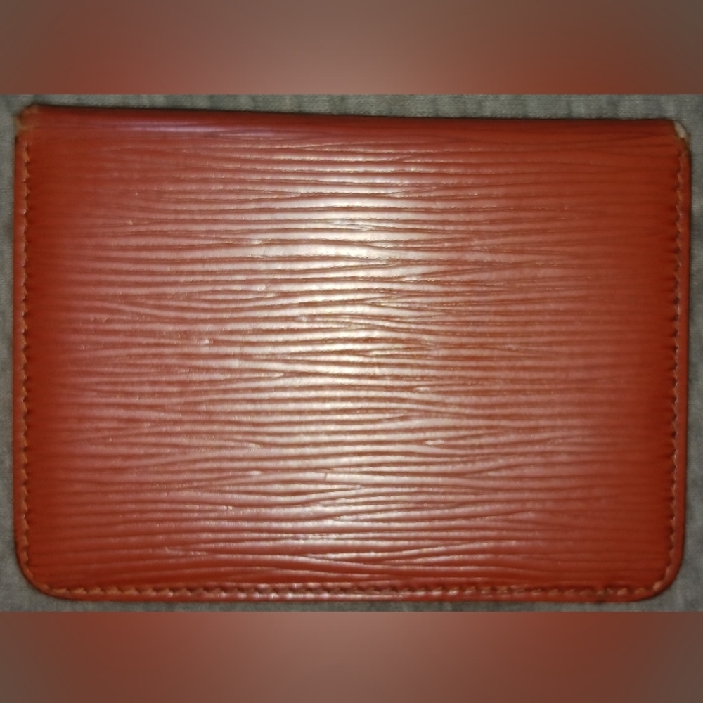 Louis Vuitton Red Leather Cardholder - Picture 2 of 6
